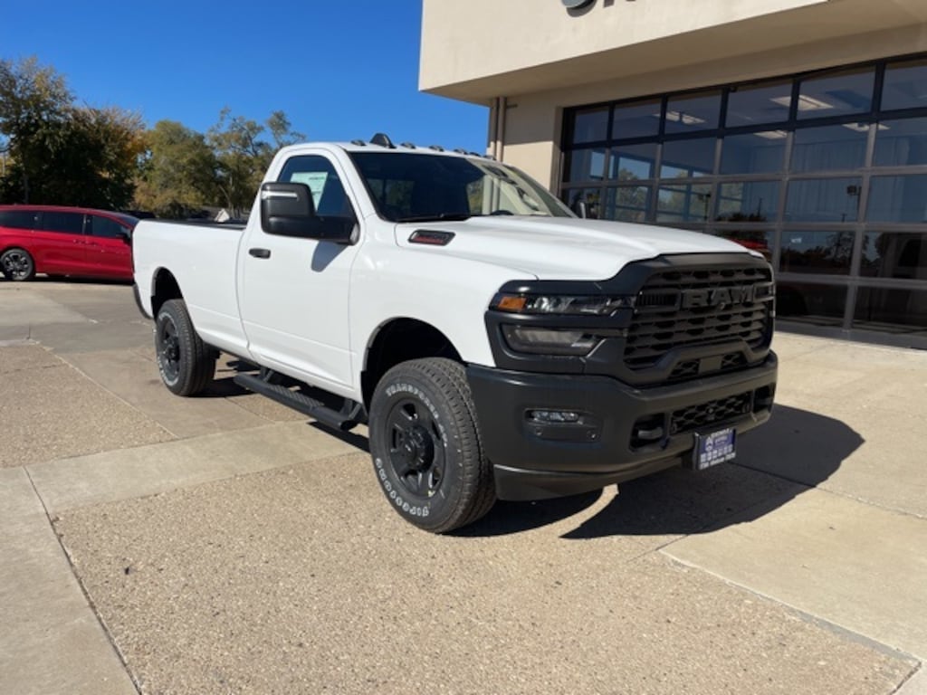 New 2026 Ram 2500 TRADESMAN REGULAR CAB 4X4 8' BOX Pickup