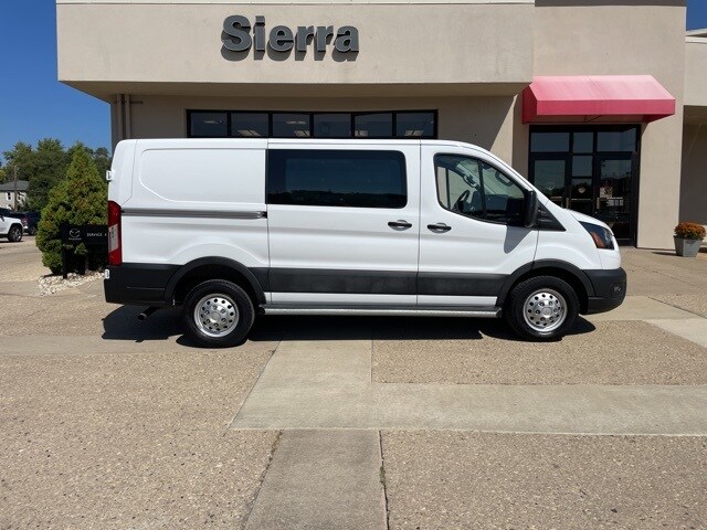 2023 Ford Transit photo 4