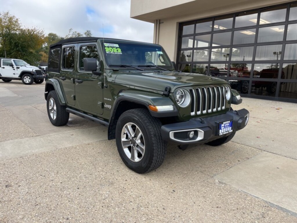 Used 2022 Jeep Wrangler Unlimited Sahara SUV