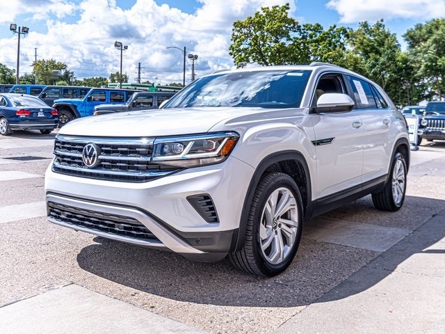 Used 2020 Volkswagen Atlas Cross Sport SEL with VIN 1V2MC2CA0LC204873 for sale in Ottawa, IL