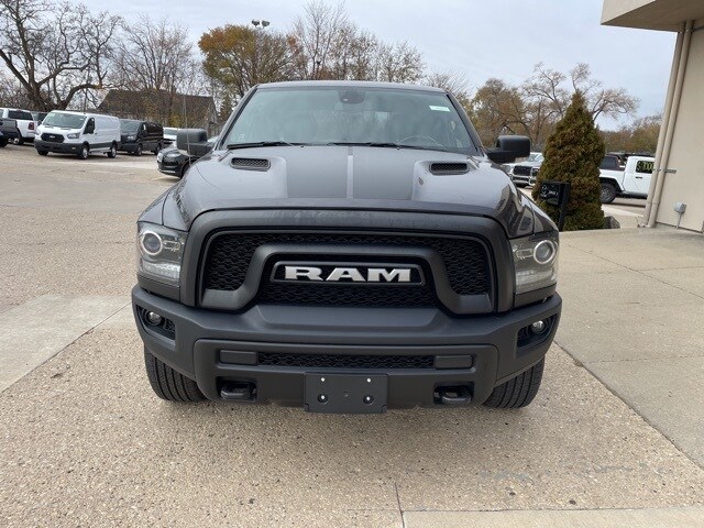 2021 Ram 1500 Classic SLT photo 2
