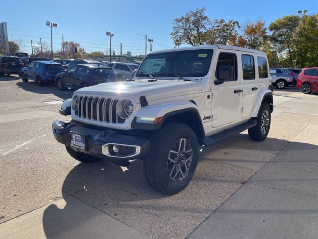 New 2026 Jeep Wrangler 4-DOOR SAHARA Sport Utility