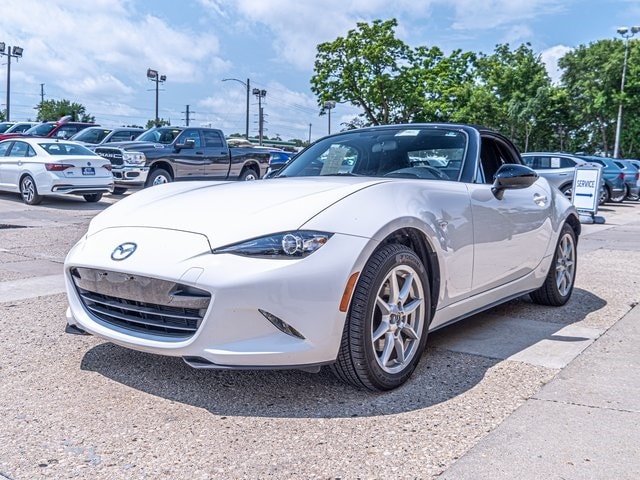 Used 2016 Mazda MX-5 Miata Sport with VIN JM1NDAB72G0114618 for sale in Ottawa, IL