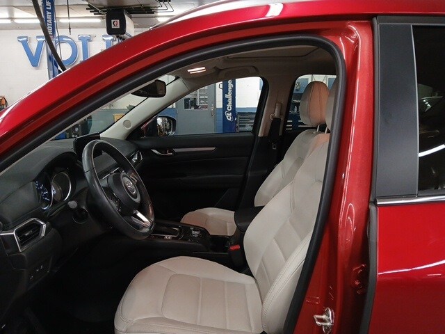 2023 Mazda CX-5 2.5 S Preferred photo 4