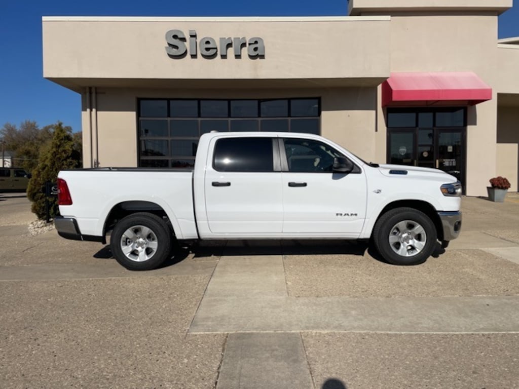 New 2026 Ram 1500 BIG HORN CREW CAB 4X4 5'7 BOX Pickup