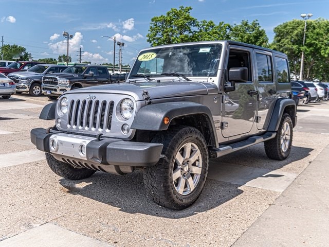 Used 2015 Jeep Wrangler Unlimited Sport with VIN 1C4HJWDG6FL762492 for sale in Ottawa, IL