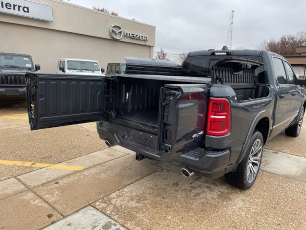 New 2026 Ram 1500 TUNGSTEN CREW CAB 4X4 Pickup