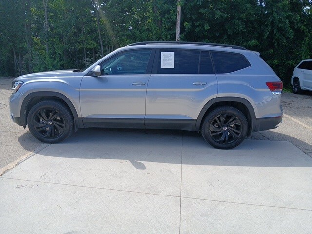 2022 Volkswagen Atlas V6 SE Technology photo 3