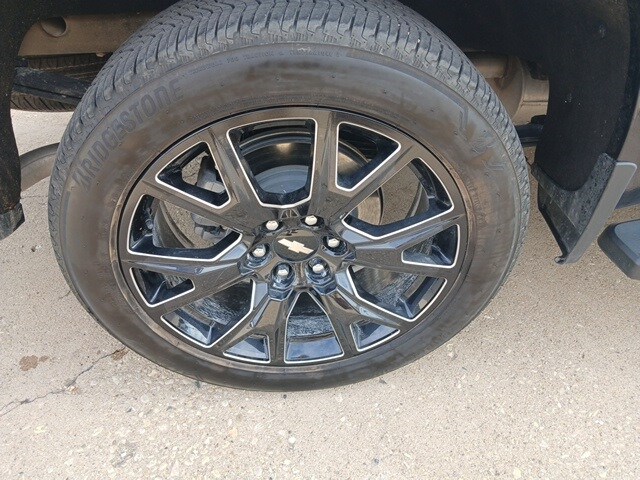 2024 Chevrolet Silverado 1500 LTZ photo 4