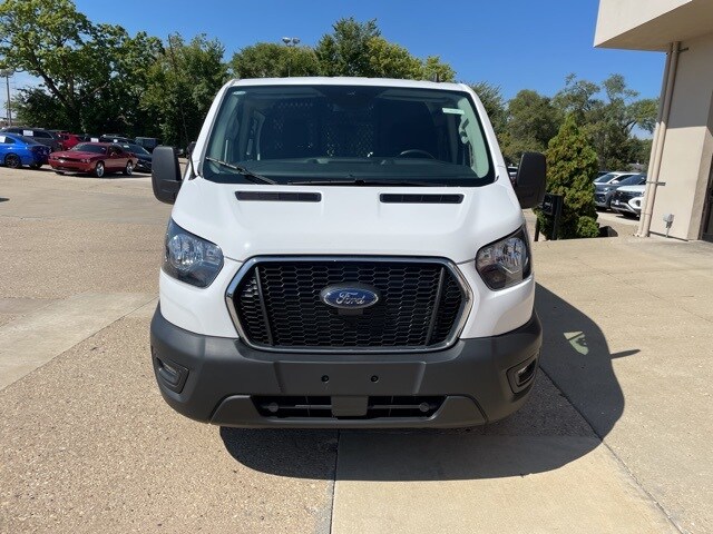 2023 Ford Transit photo 3