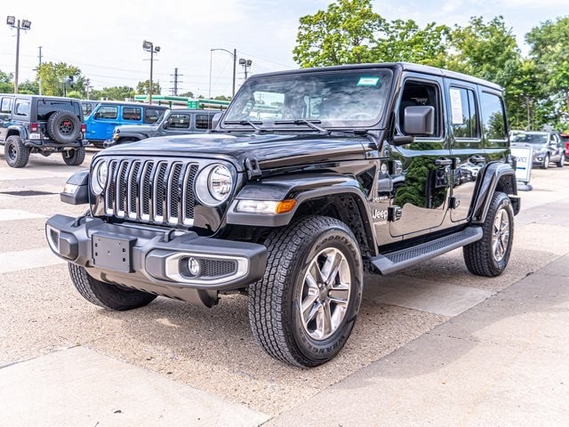 Used 2022 Jeep Wrangler Unlimited Sahara with VIN 1C4HJXEG4NW259514 for sale in Ottawa, IL