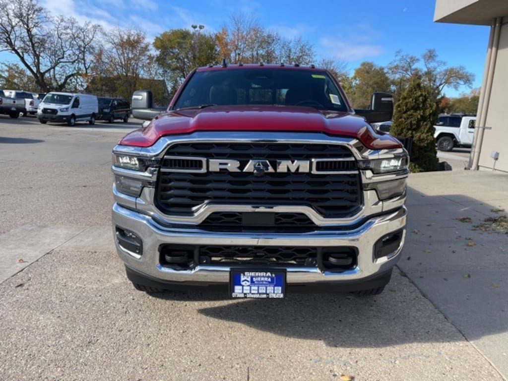 New 2026 Ram 2500 TRADESMAN CREW CAB 4X4 6'4 BOX Pickup