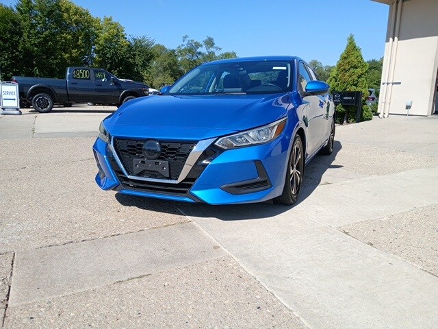 2022 Nissan Sentra SV photo 2