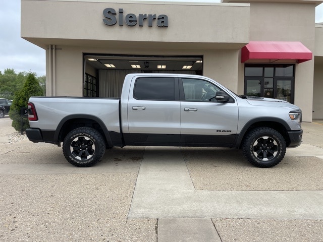2022 Ram 1500 Rebel photo 4