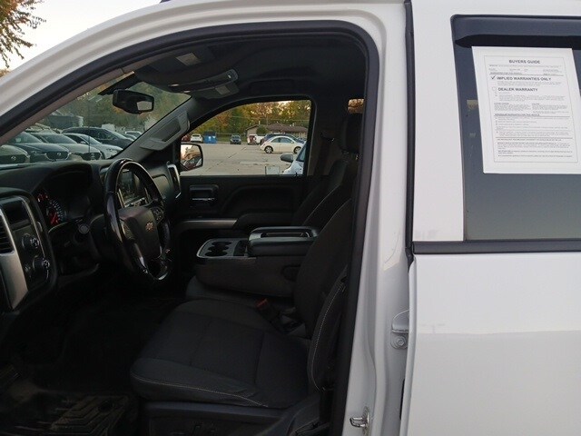 2018 Chevrolet Silverado 1500 LT photo 4