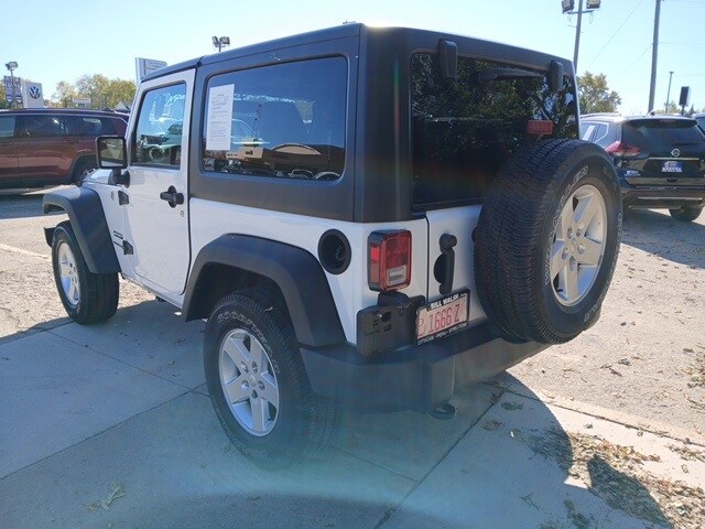 2018 Jeep Wrangler Sport photo 3