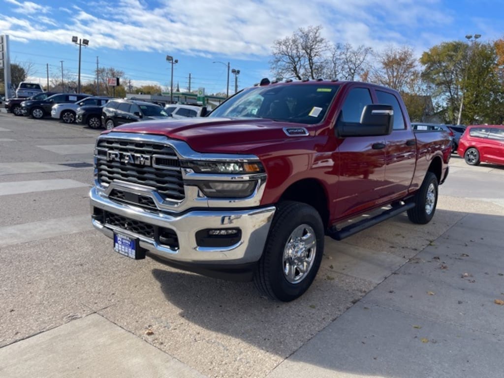 New 2026 Ram 2500 TRADESMAN CREW CAB 4X4 6'4 BOX Pickup