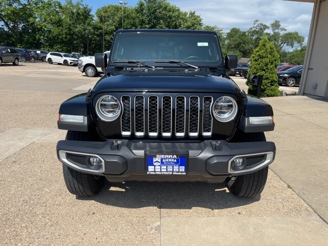 2021 Jeep Gladiator Overland photo 3