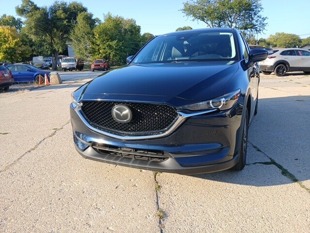 2019 Mazda CX-5 Touring photo 2