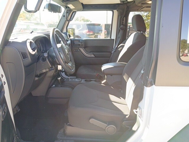 2018 Jeep Wrangler Sport photo 4