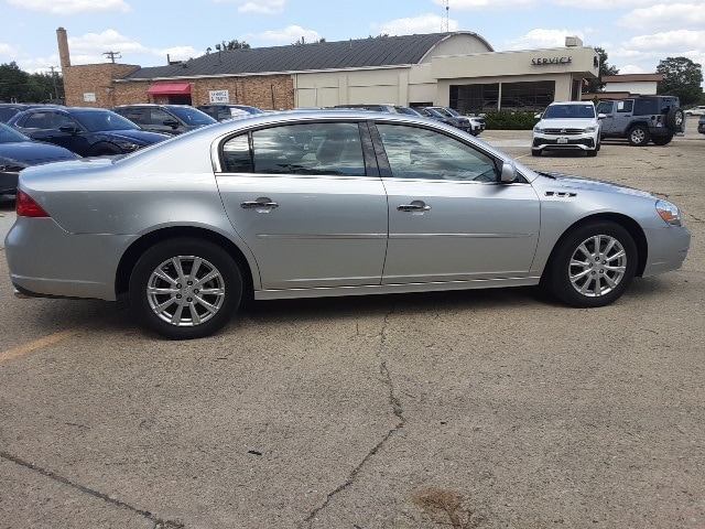 Used 2010 Buick Lucerne CXL with VIN 1G4HC5EM2AU131990 for sale in Ottawa, IL