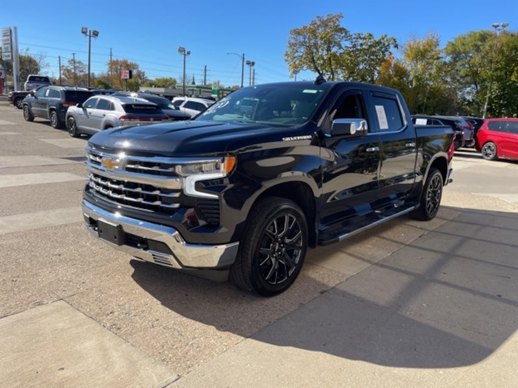 Used 2024 Chevrolet Silverado 1500 LTZ Truck Crew Cab