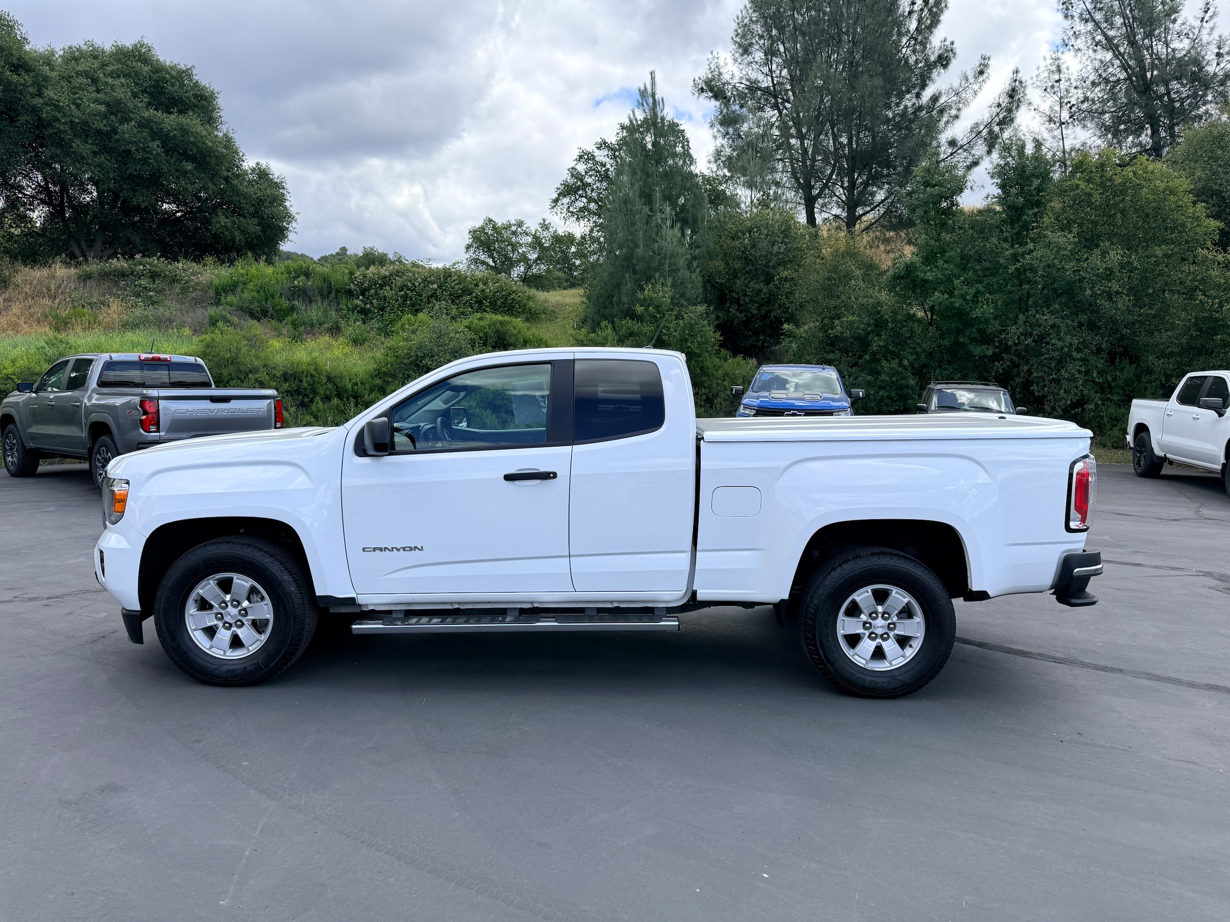 2018 GMC Canyon 2WD Base Extended Cab's photo