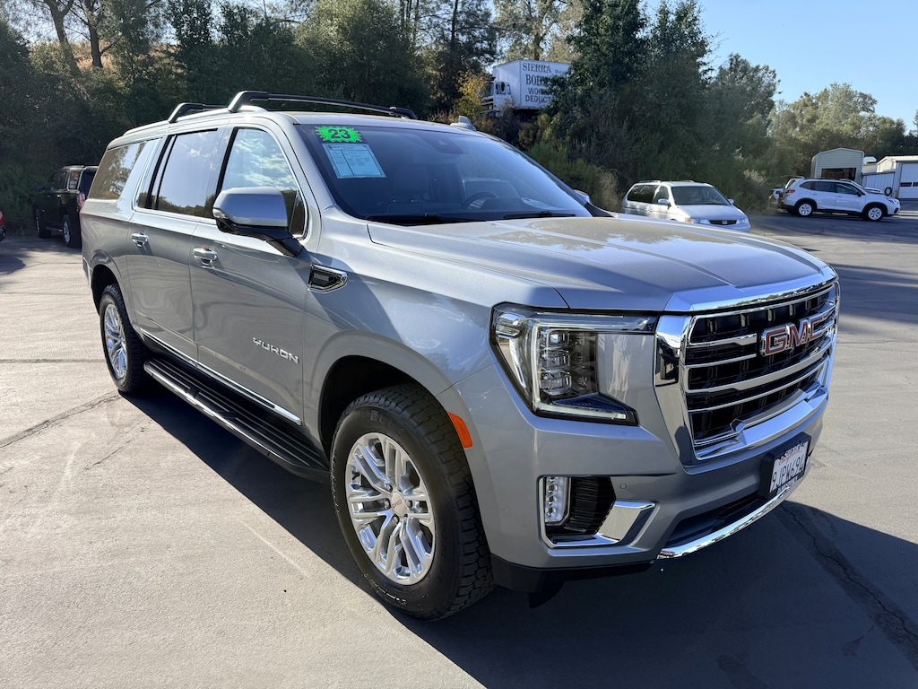 Used 2023 GMC Yukon XL SLT SUV