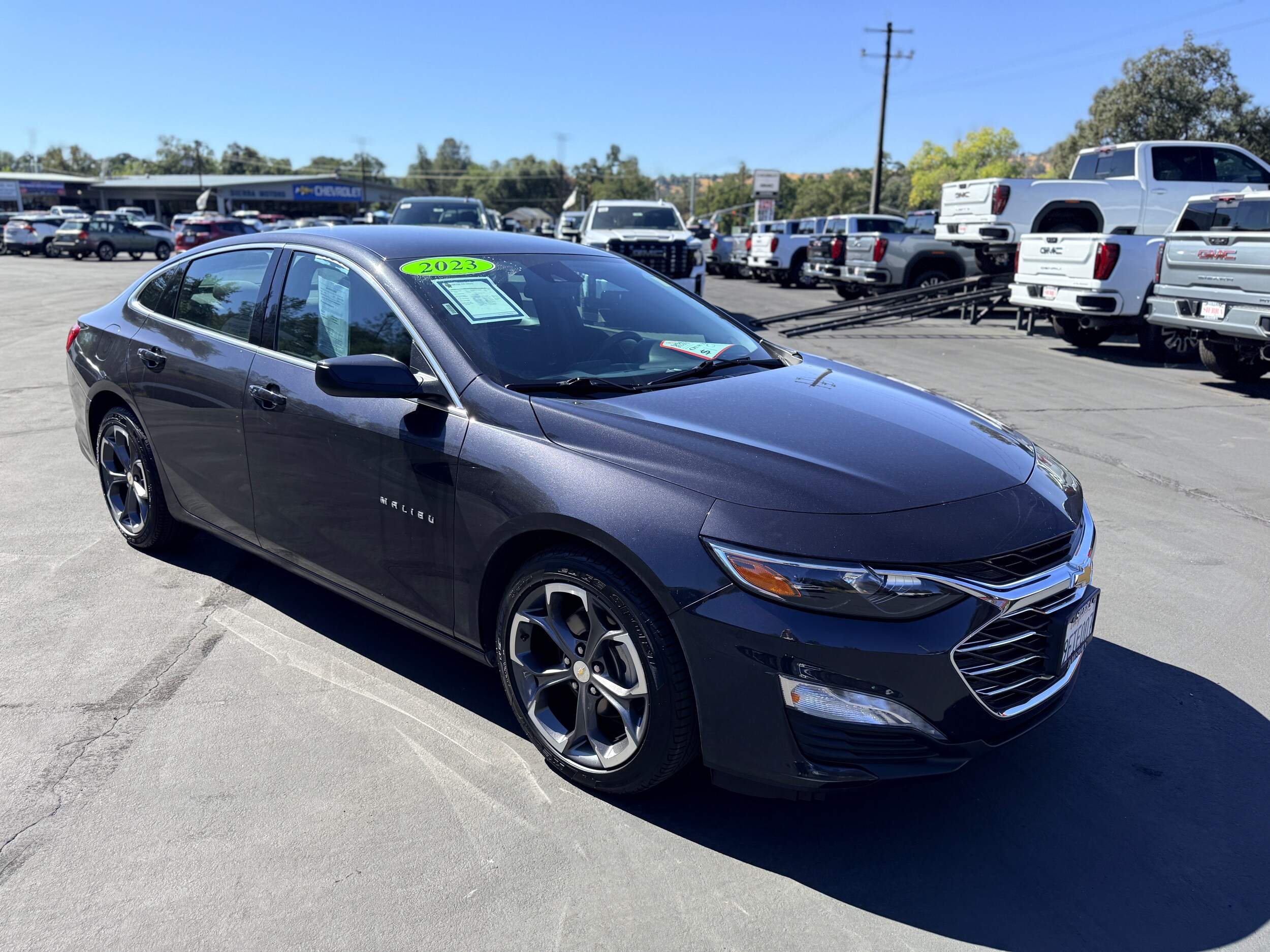 2023 Chevrolet Malibu 1LT photo 4