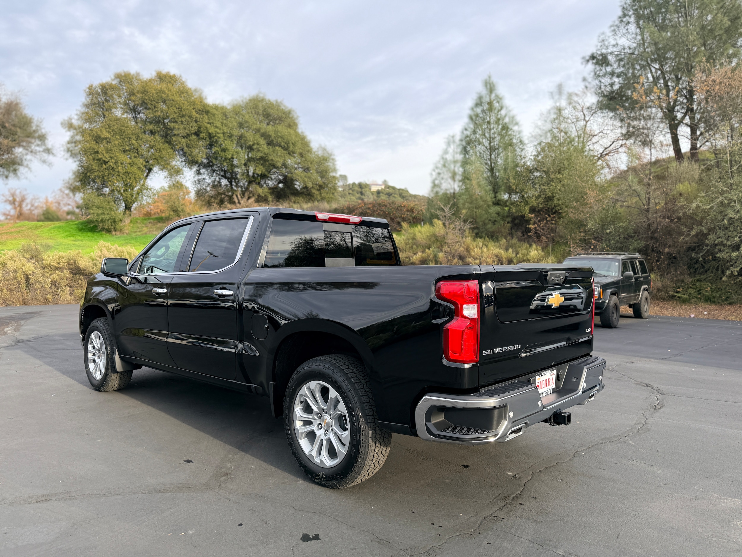2026 Chevrolet Silverado 1500 LTZ - Photo 6