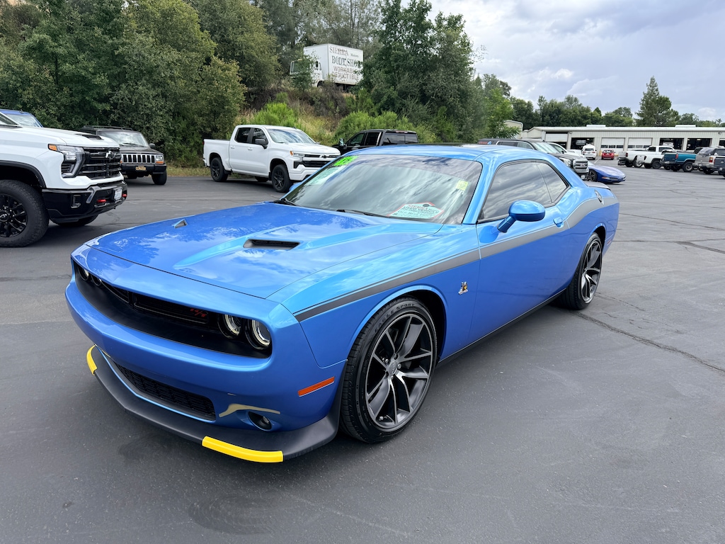 Used 2016 Dodge Challenger R/T Scat Pack Coupe
