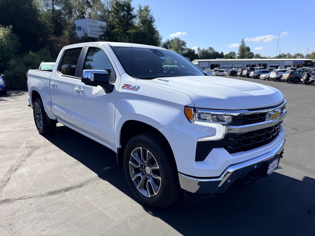 New 2026 Chevrolet Silverado 1500 LT Truck