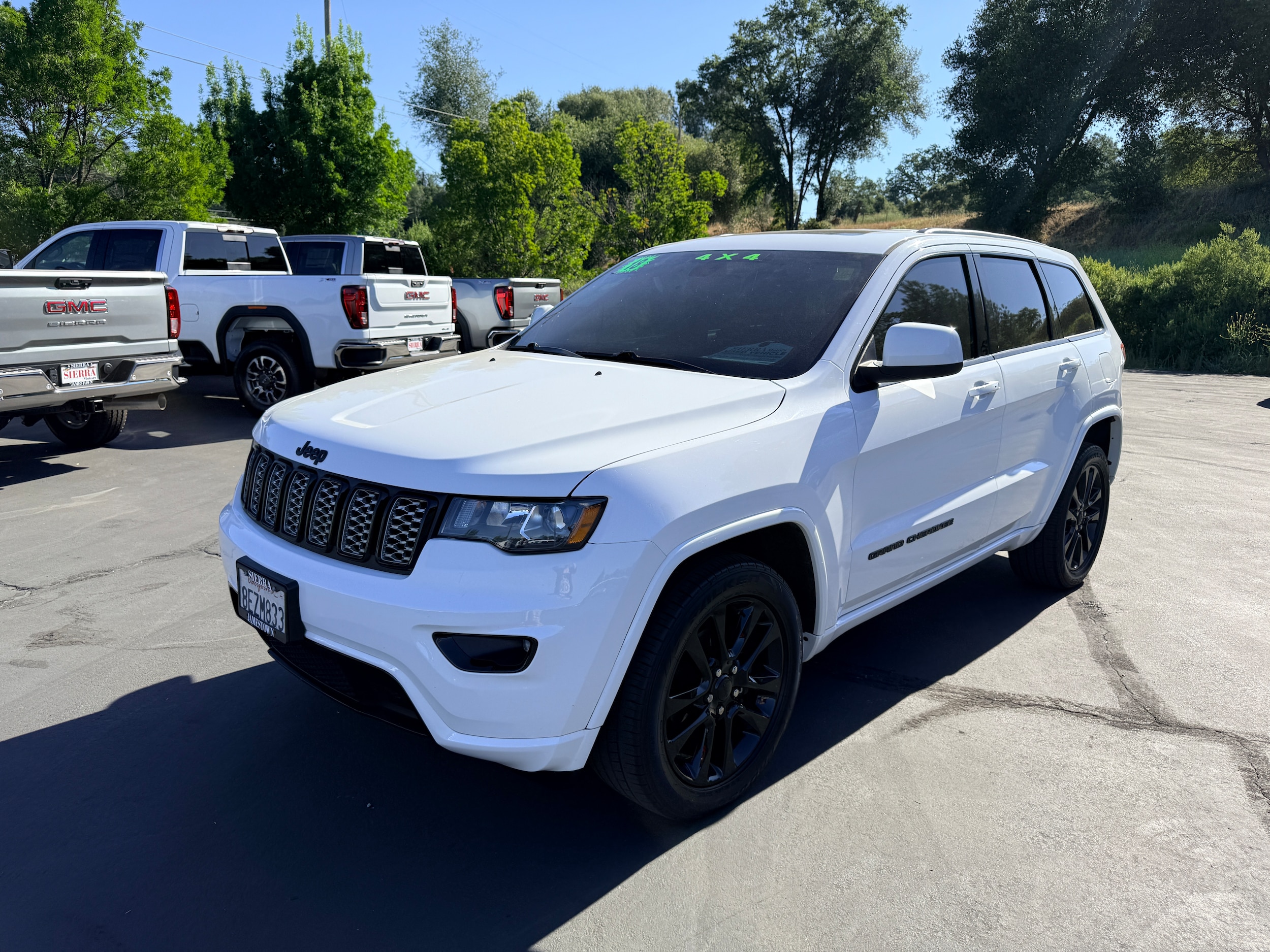 Used 2018 Jeep Grand Cherokee Altitude with VIN 1C4RJFAG3JC475239 for sale in Jamestown, CA