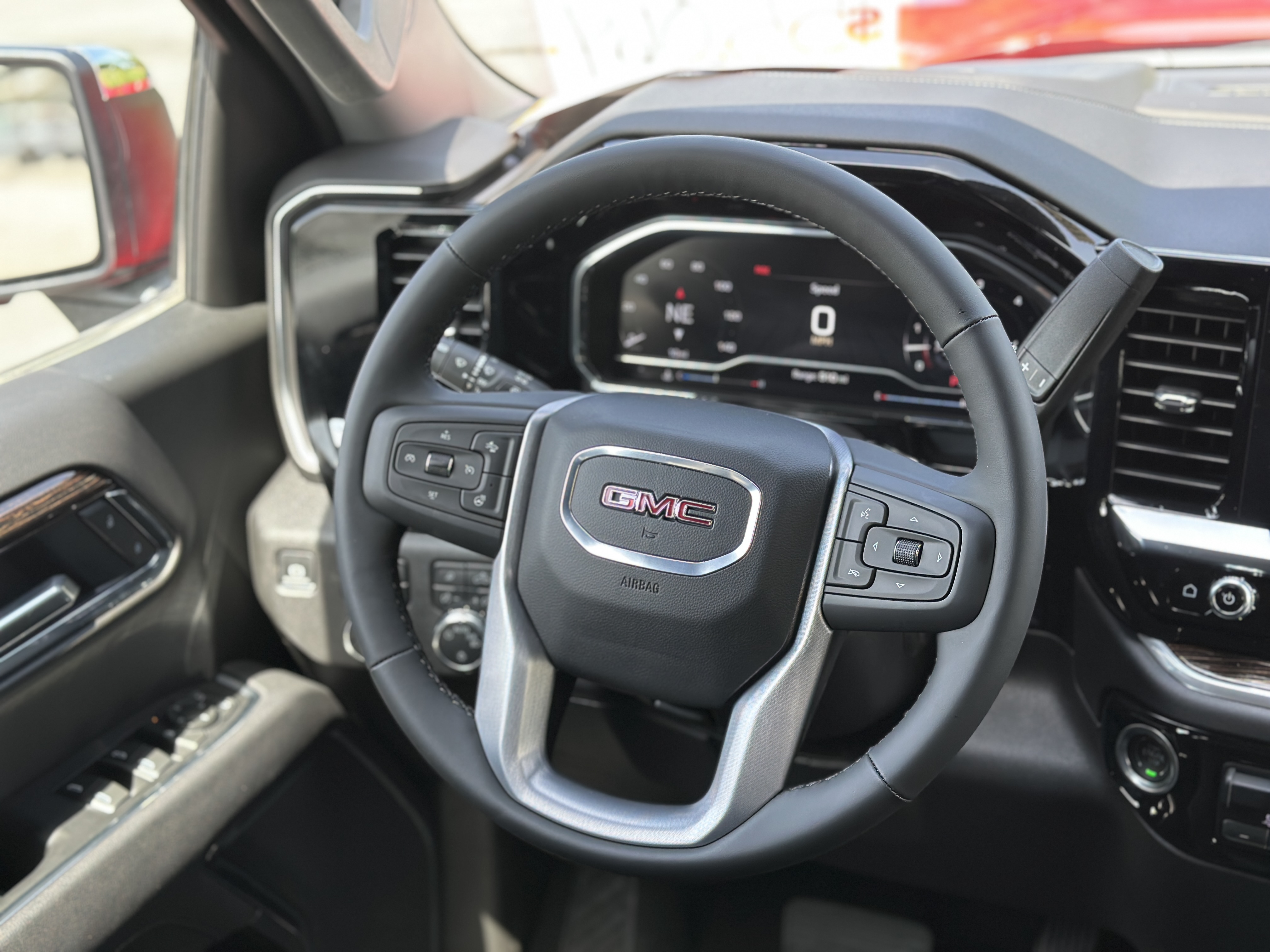 2025 GMC Sierra 1500 SLE - Photo 14