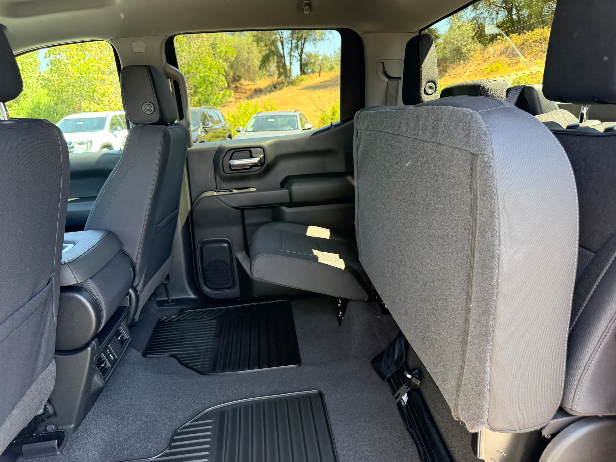 2026 Chevrolet Silverado 1500 Custom Trail Boss - Photo 9