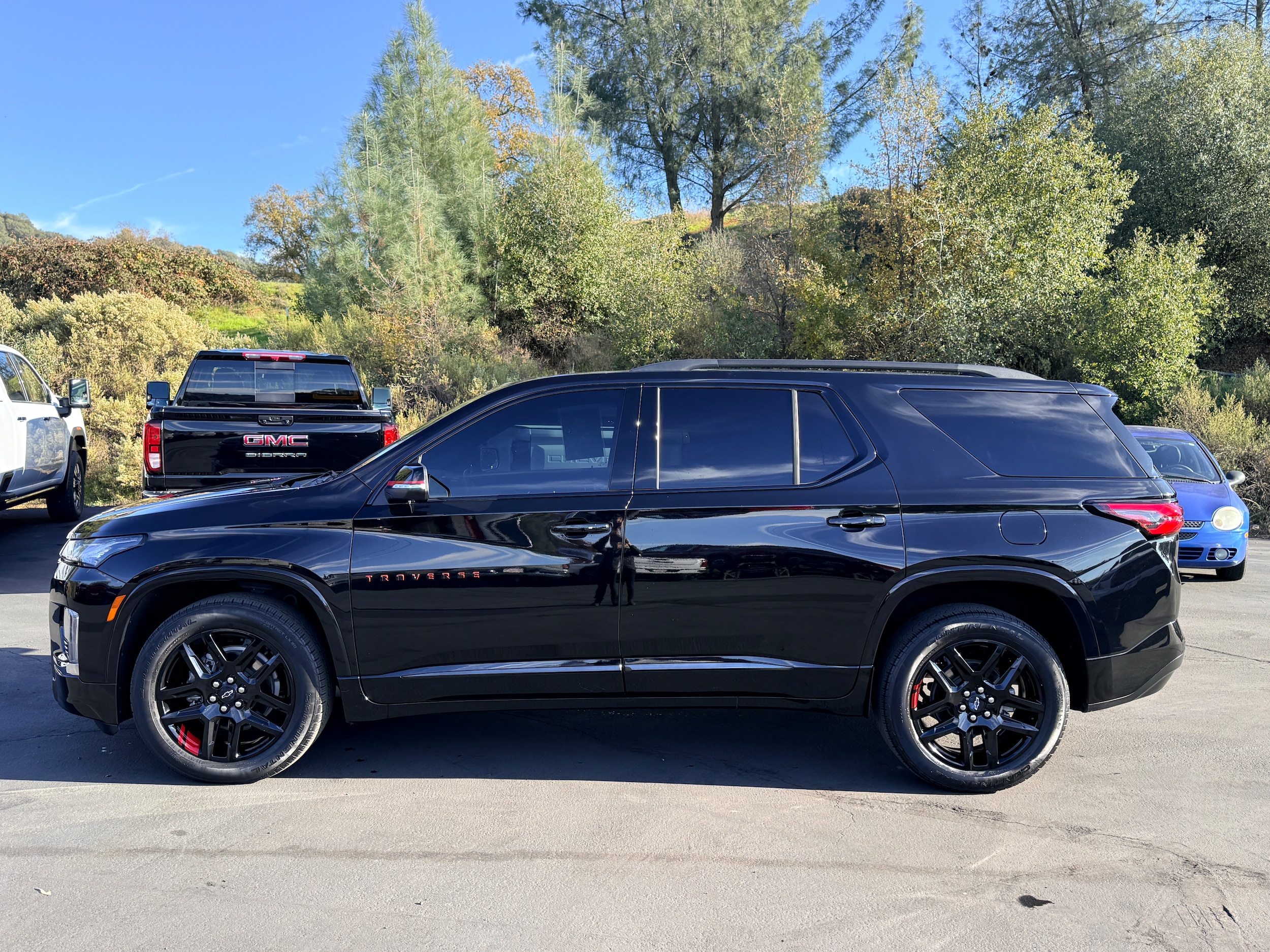2022 Chevrolet Traverse Premier's photo