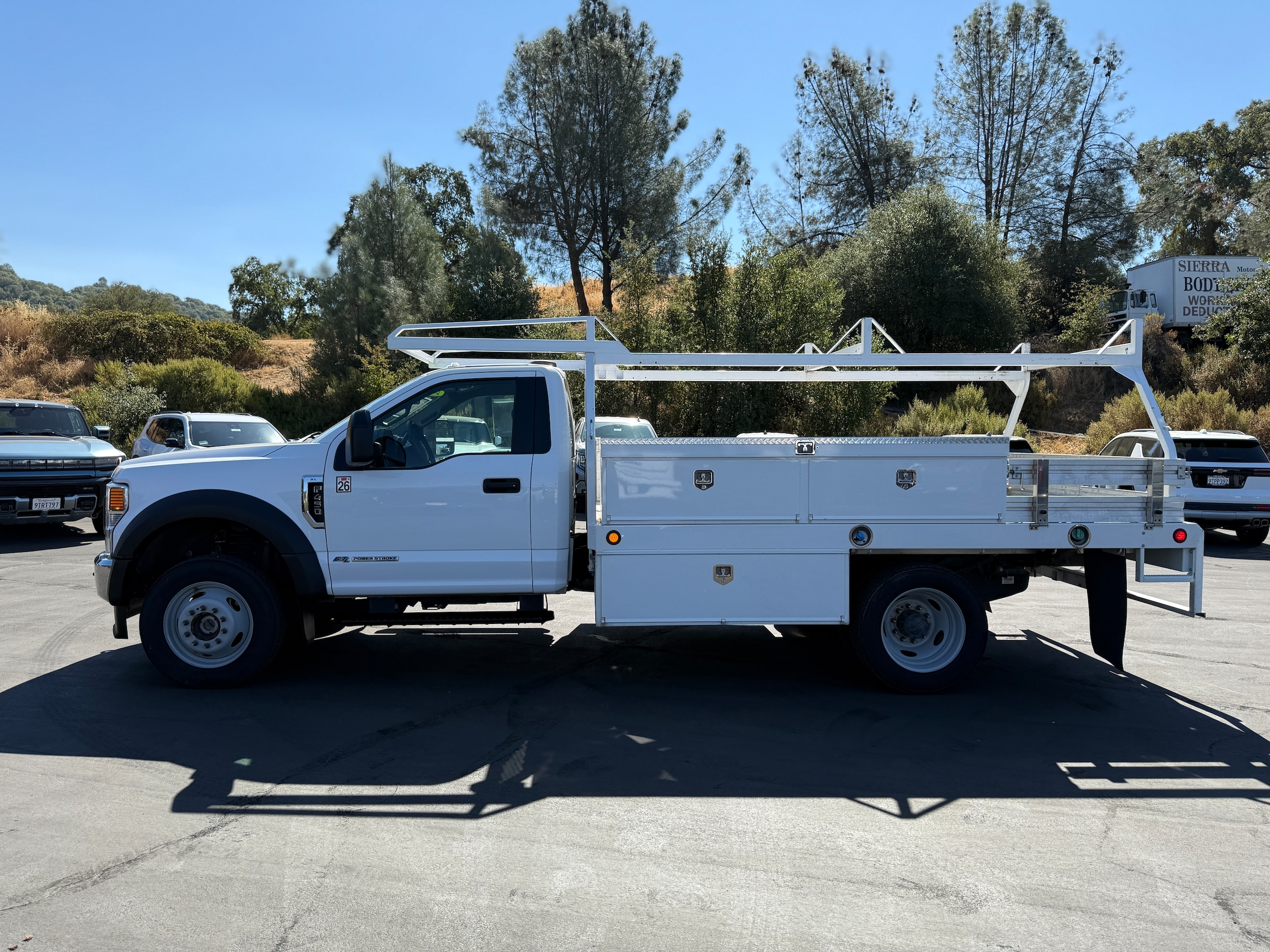 2021 Ford F-450 Super Duty Chassis Cab XL's photo