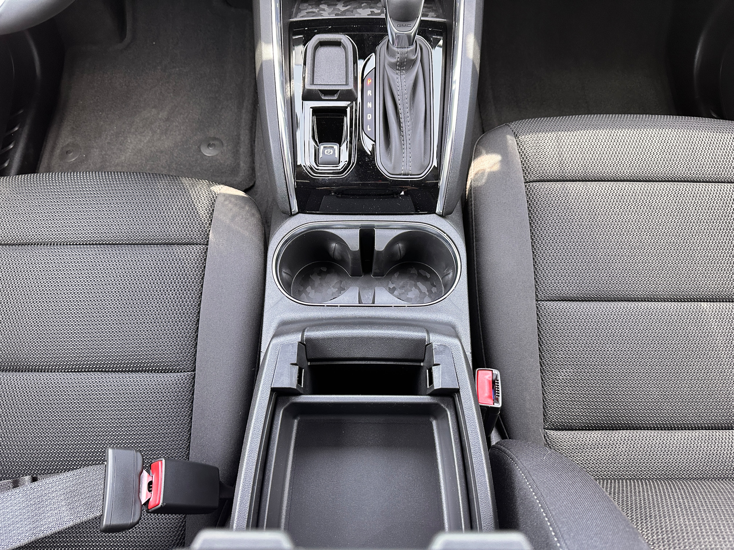 2025 GMC Canyon Elevation - Photo 17