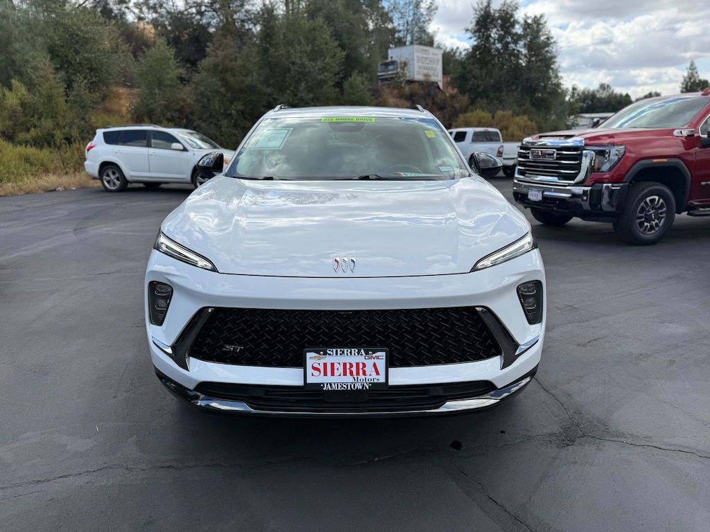 Used 2025 Buick Envision Sport Touring SUV