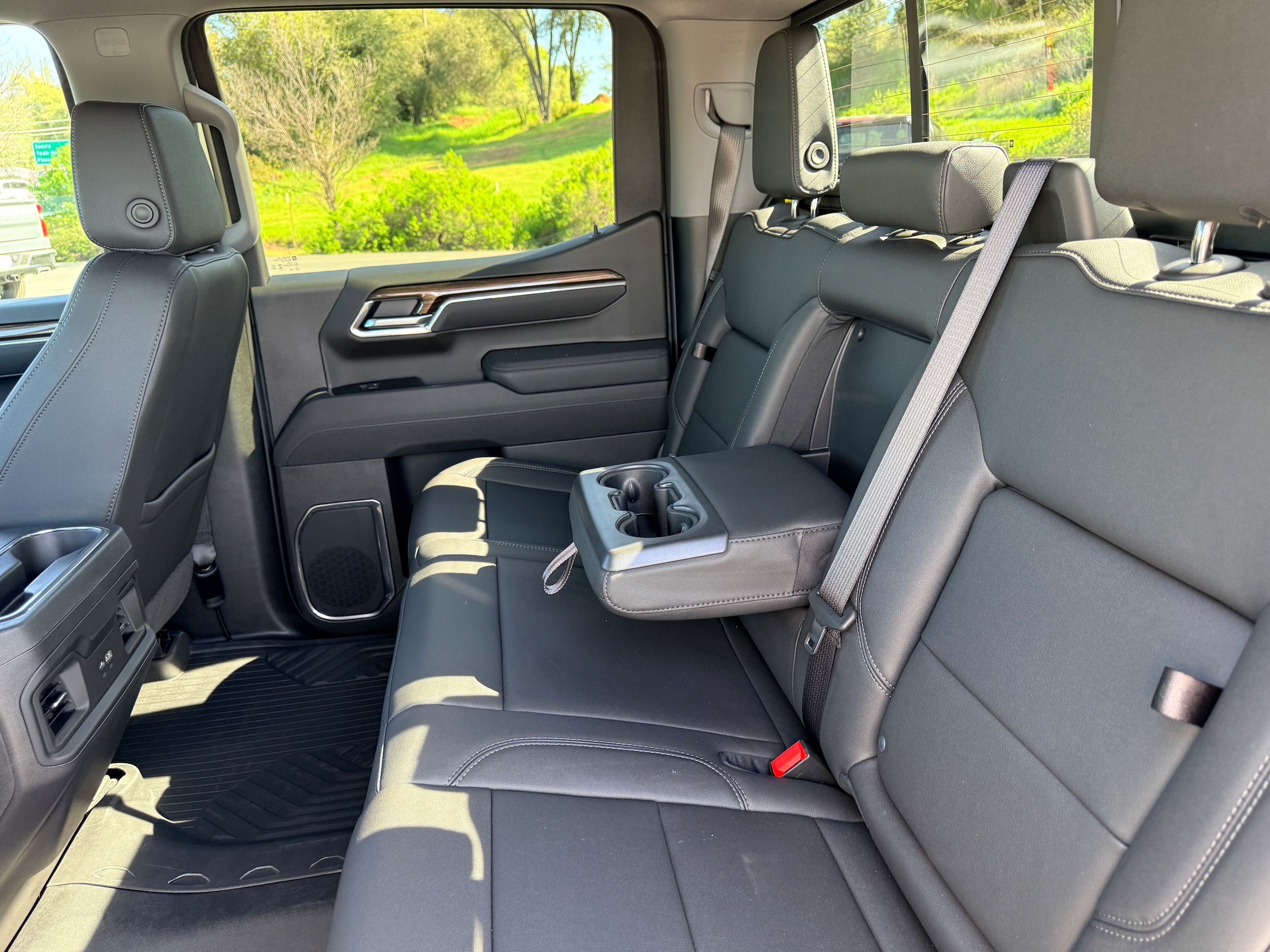 2026 Chevrolet Silverado 1500 LT Trail Boss - Photo 9
