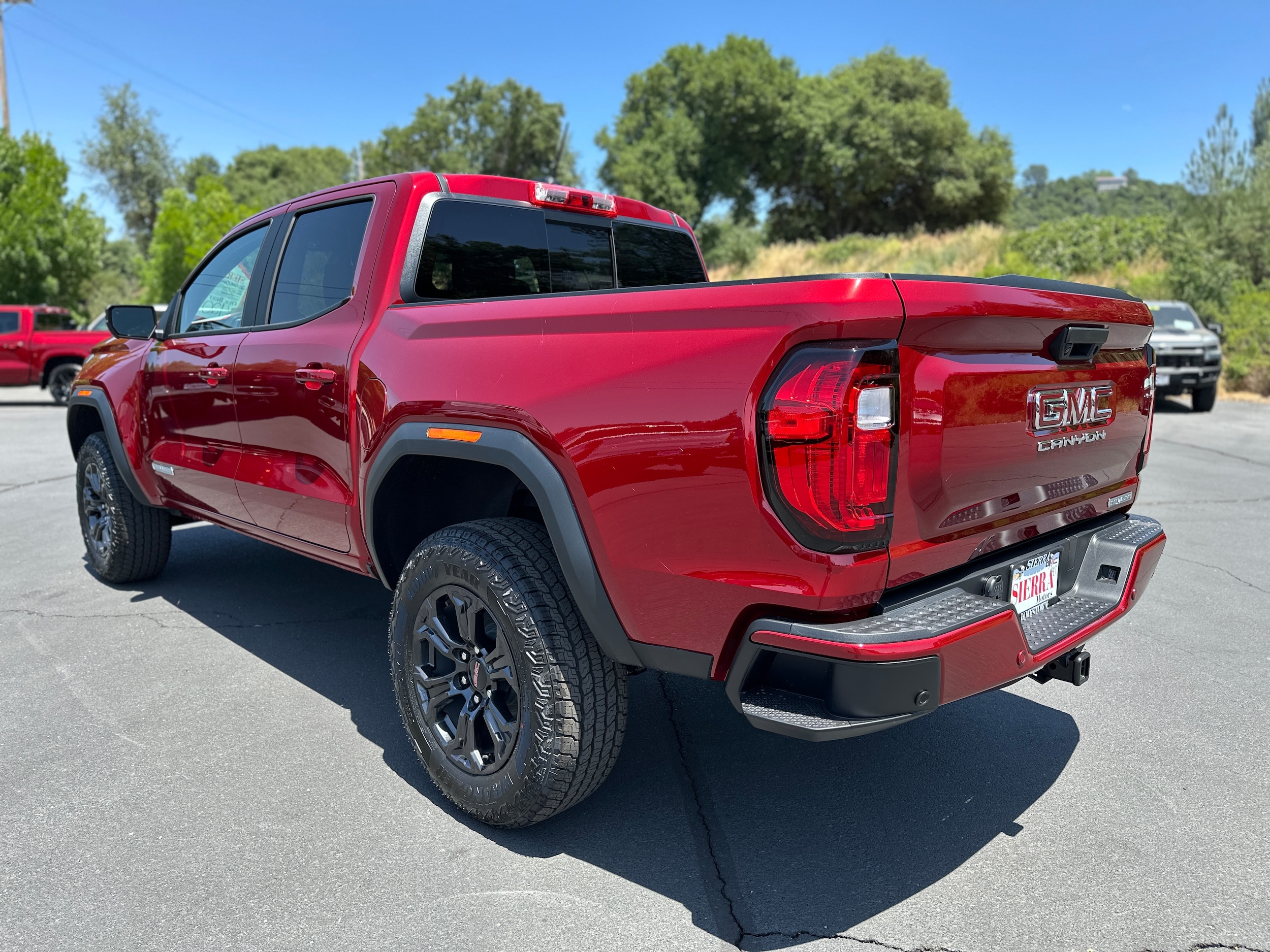 2025 GMC Canyon Elevation - Photo 6