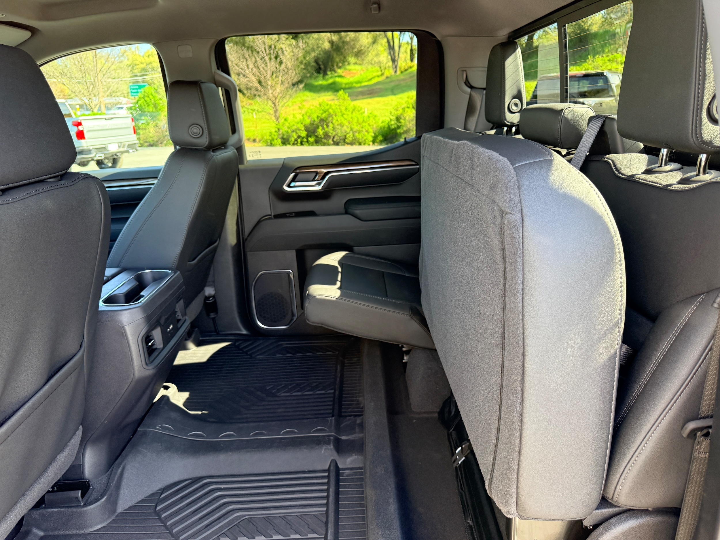 2026 Chevrolet Silverado 1500 LT Trail Boss - Photo 11