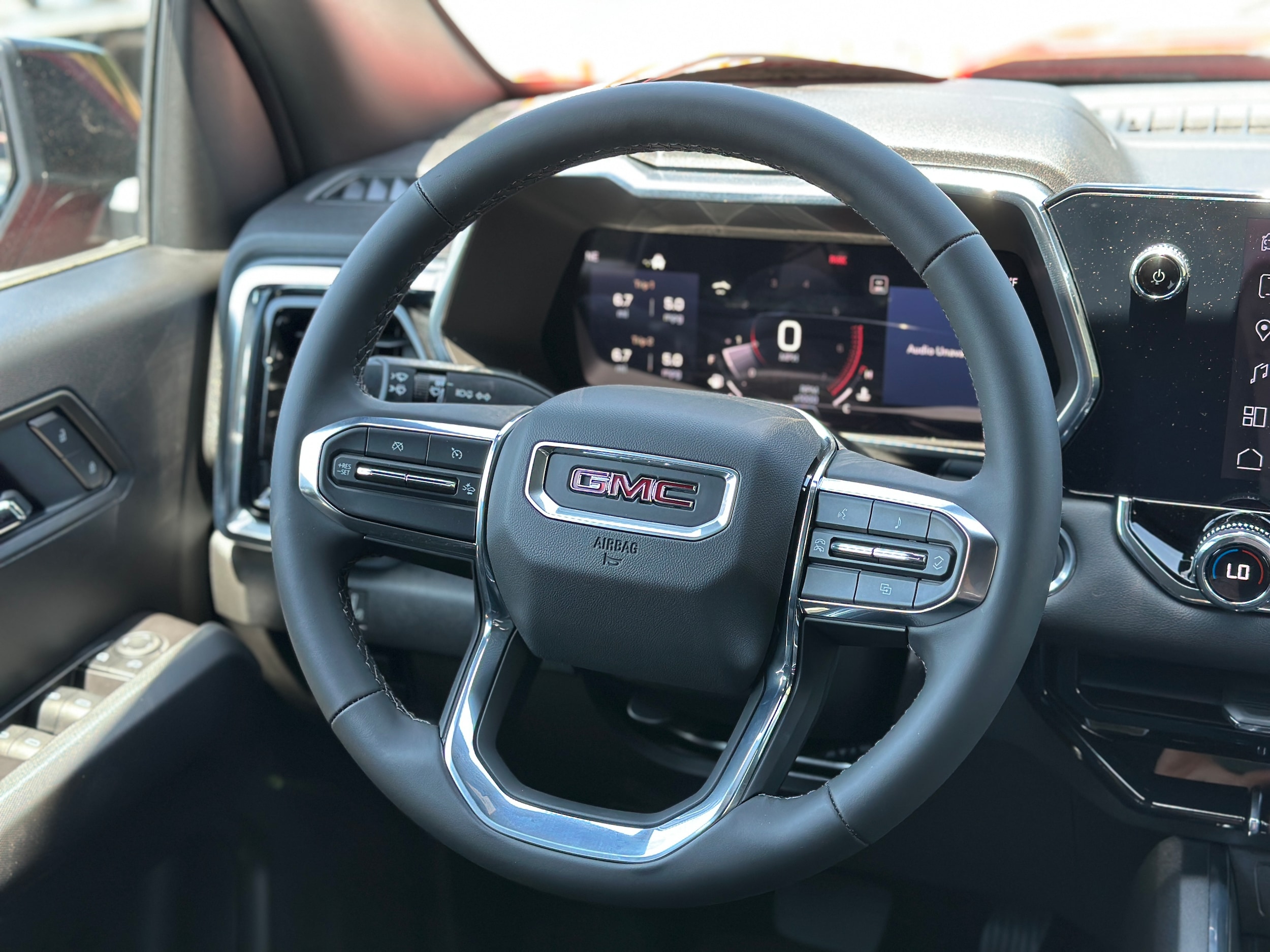 2025 GMC Canyon Elevation - Photo 14