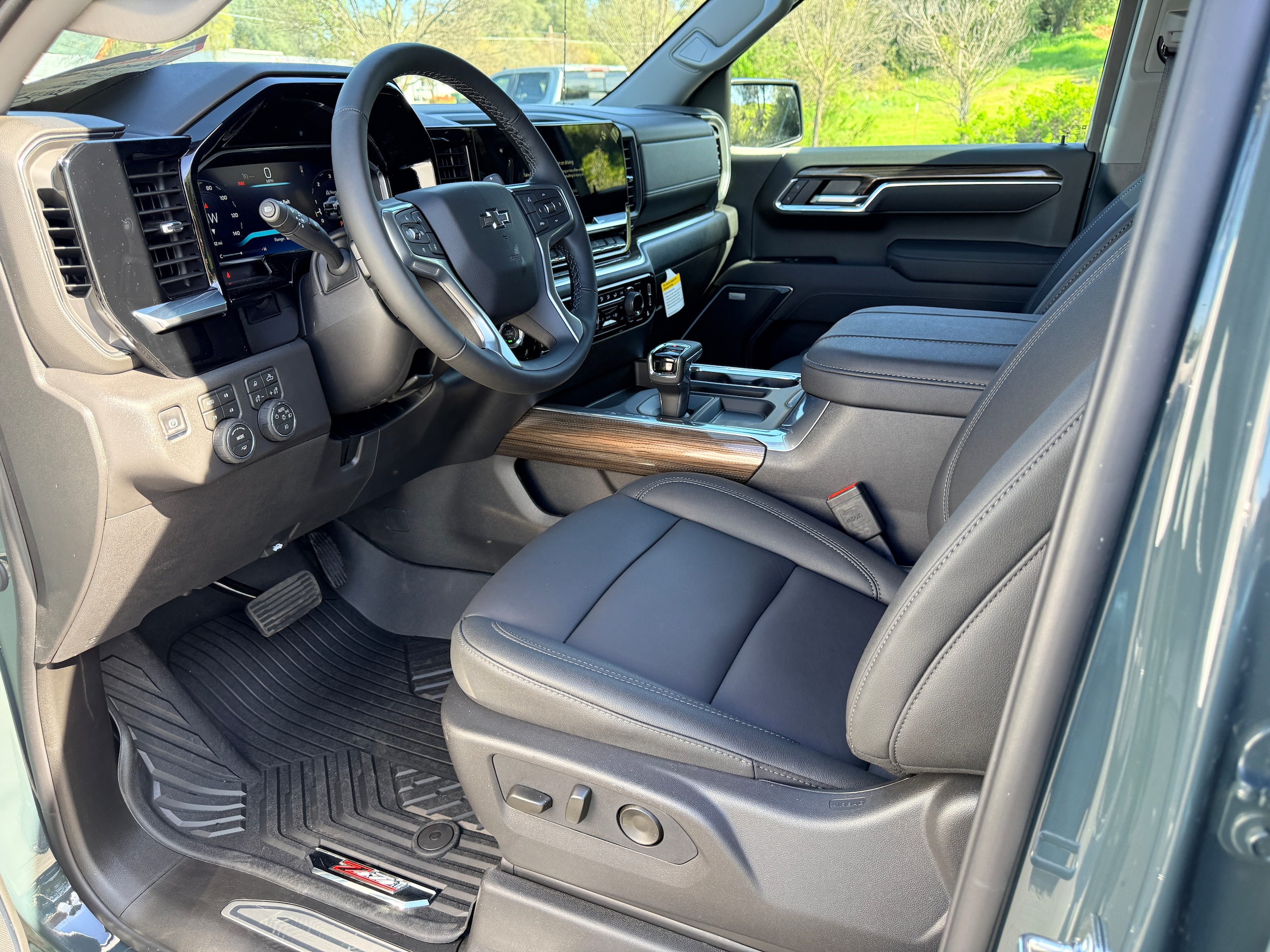 2026 Chevrolet Silverado 1500 LT Trail Boss - Photo 12