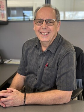 Staff member PAUL BERG from 00e0275c49a2