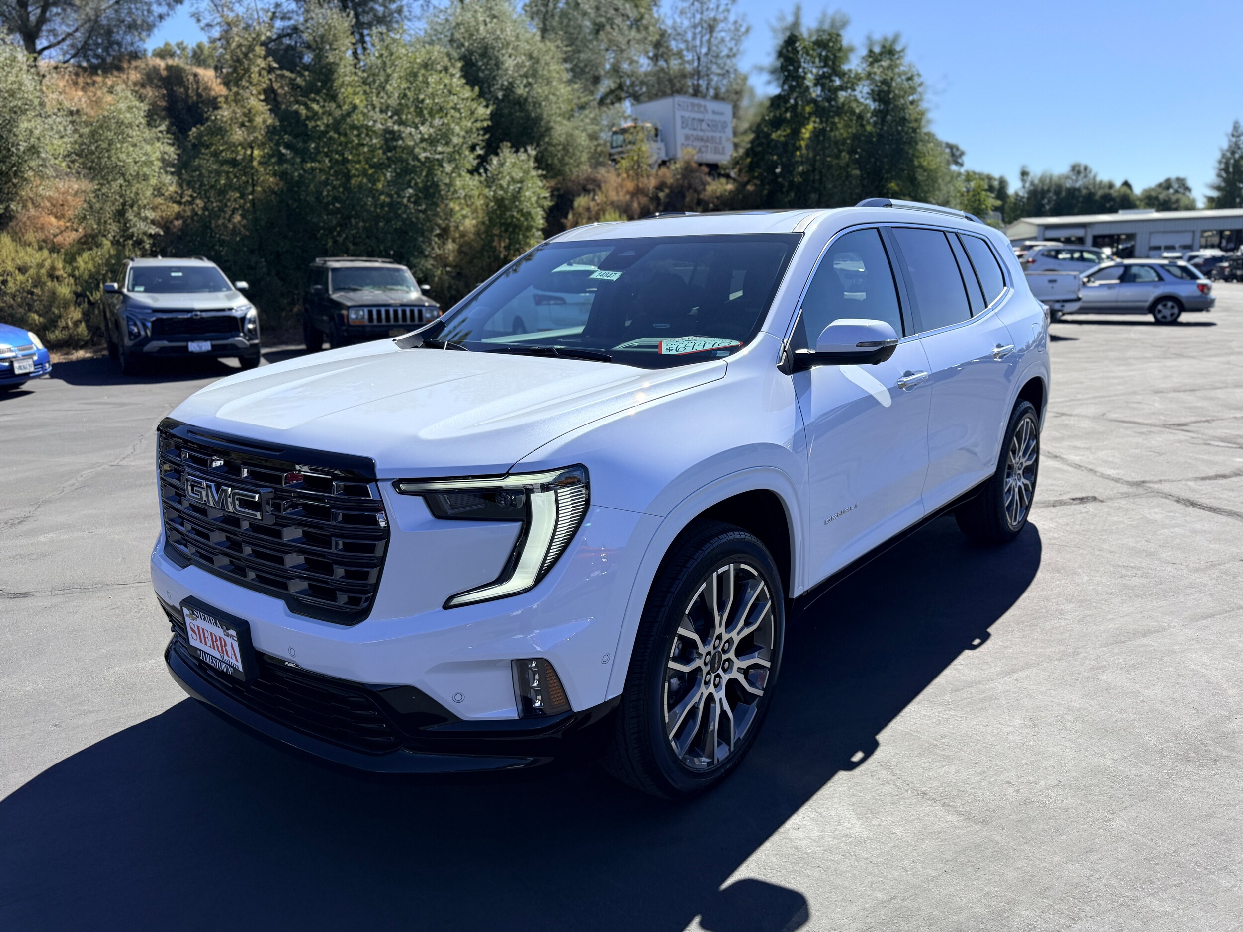 2026 Gmc Acadia Denali photo 3