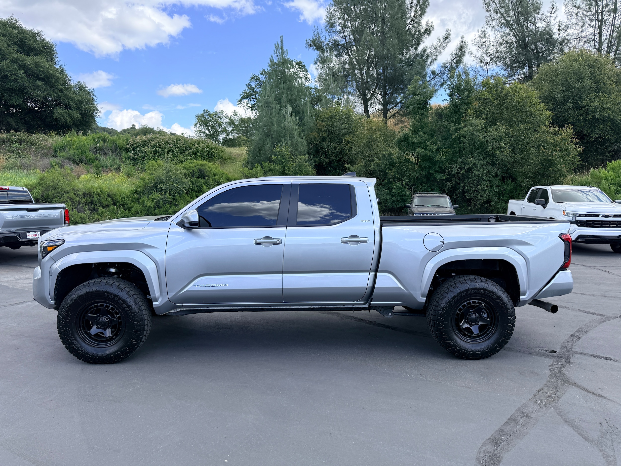 2026 Toyota Tacoma SR5 4x4 Double Cab Long Bed's photo