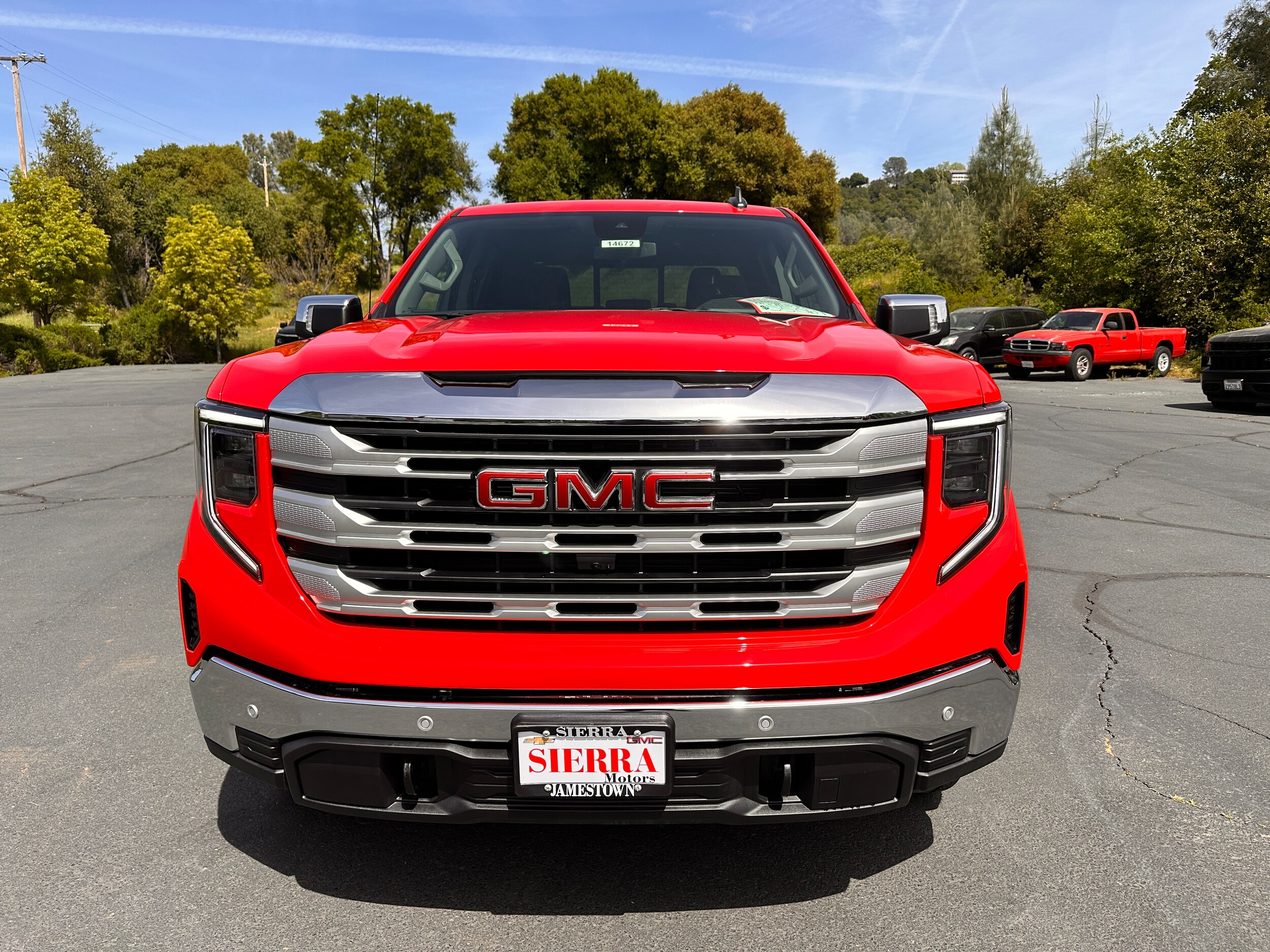 2025 Gmc Sierra 1500 SLE photo 2