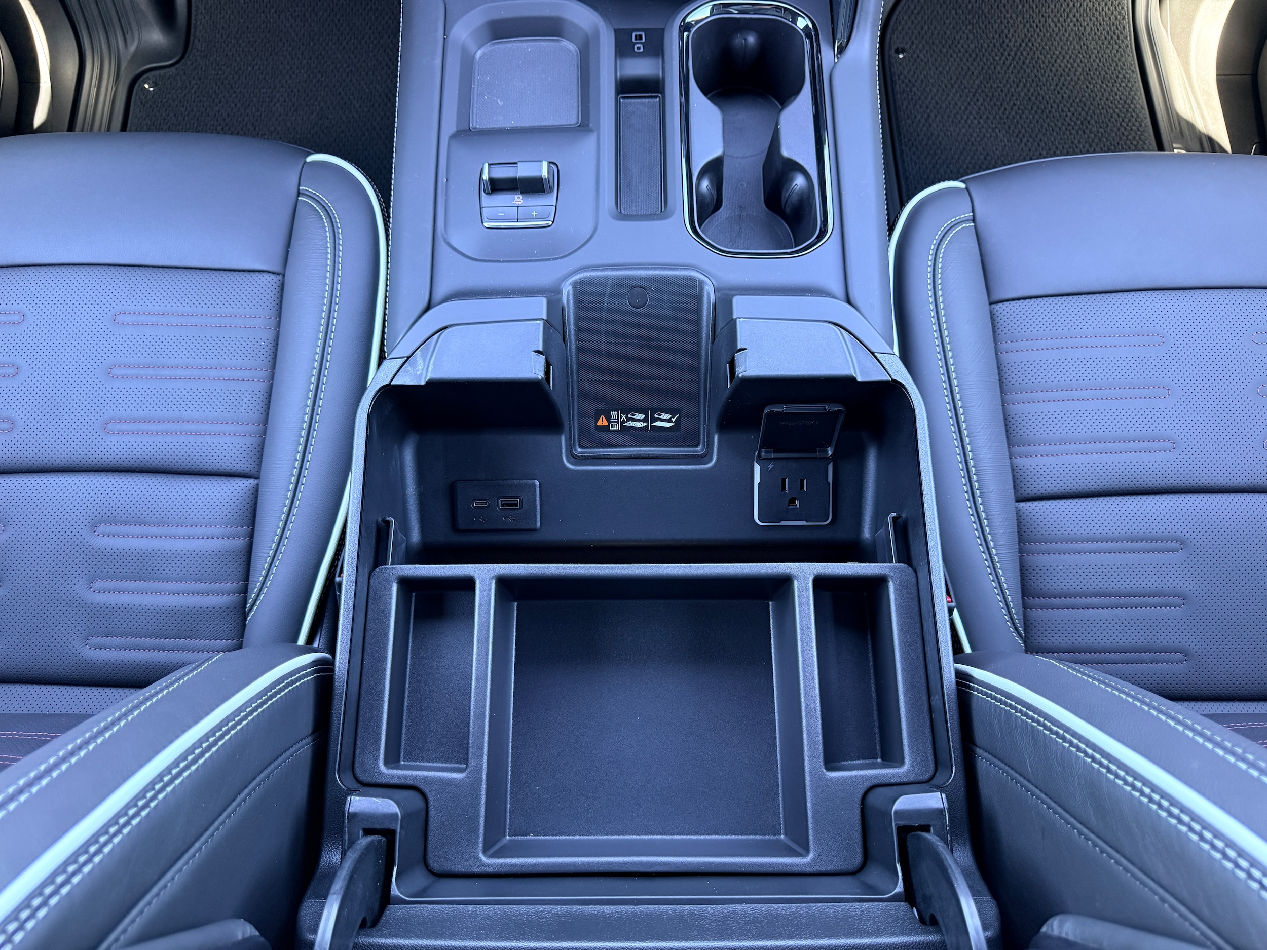2026 GMC Sierra 2500HD AT4X - Photo 20