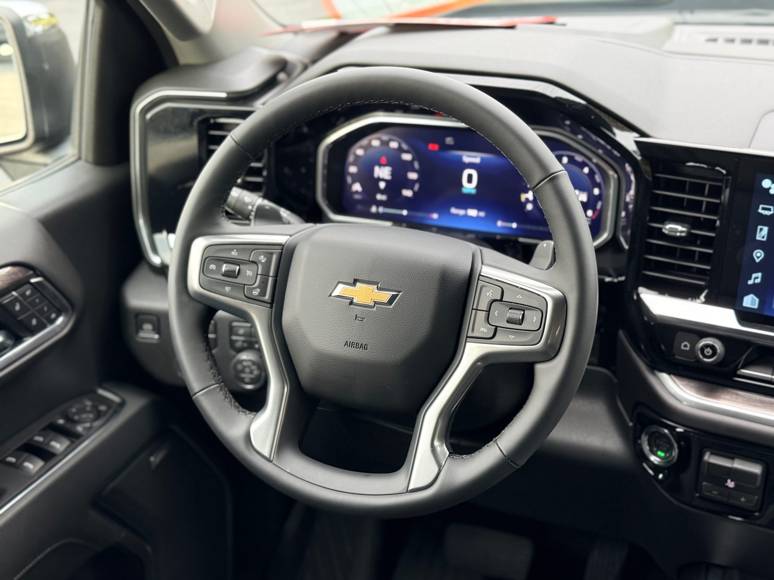 2026 Chevrolet Silverado 1500 LTZ - Photo 15